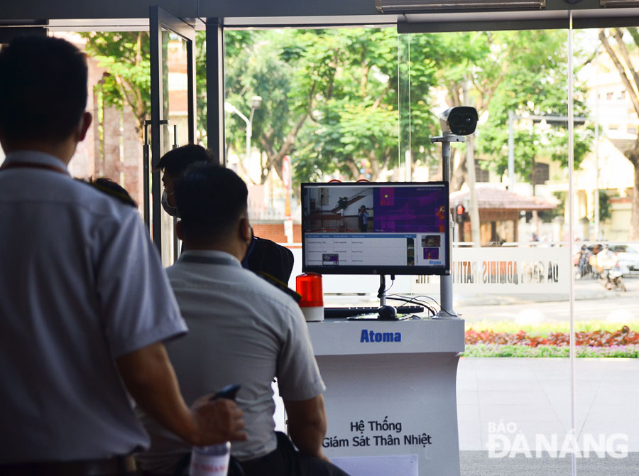 Đo thân nhiệt bởi camera Dahua tại Trung tâm hành chính Đà Nẵng 3